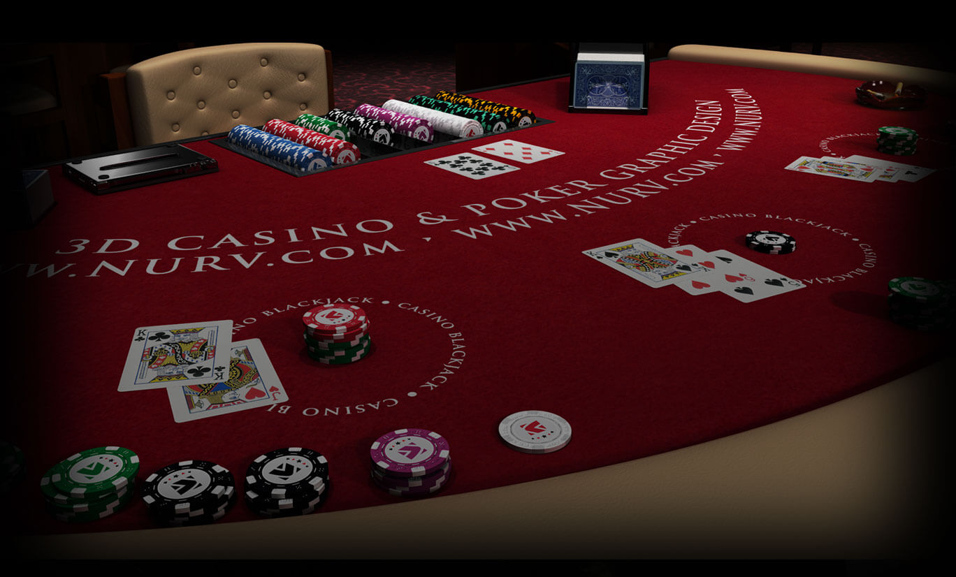 Покер фишки на столе
